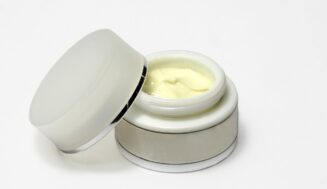 Aloe Cort Cream: Uses, Benefits, Side Effects